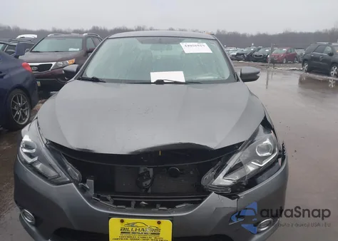 2016 Nissan Sentra Sr z USA, uszkodzony, nr VIN 3N1AB7AP9GY228097